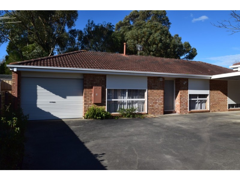 2/4 Centenary Drive, Trafalgar VIC 3824