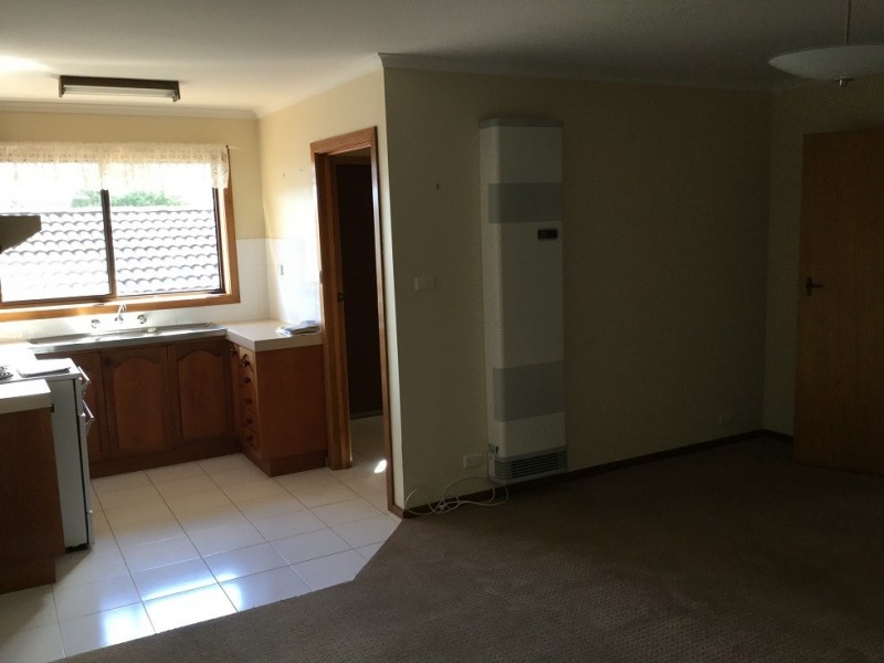 1/45 Smallburn Avenue, Newborough VIC 3825