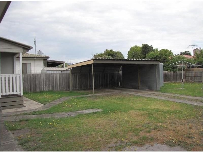6 Truscott Road, Moe VIC 3825