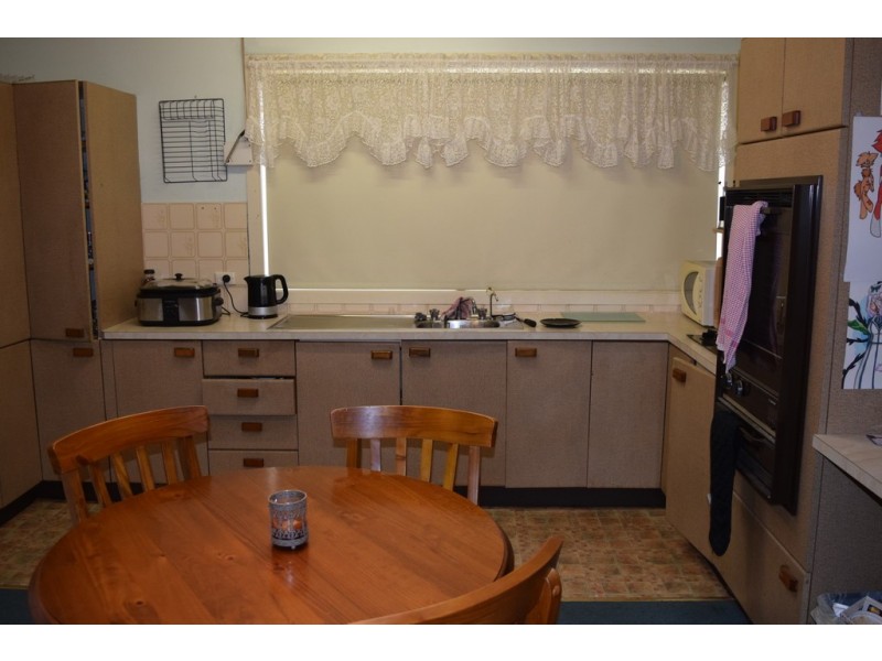 20 Heather Grove, Newborough VIC 3825