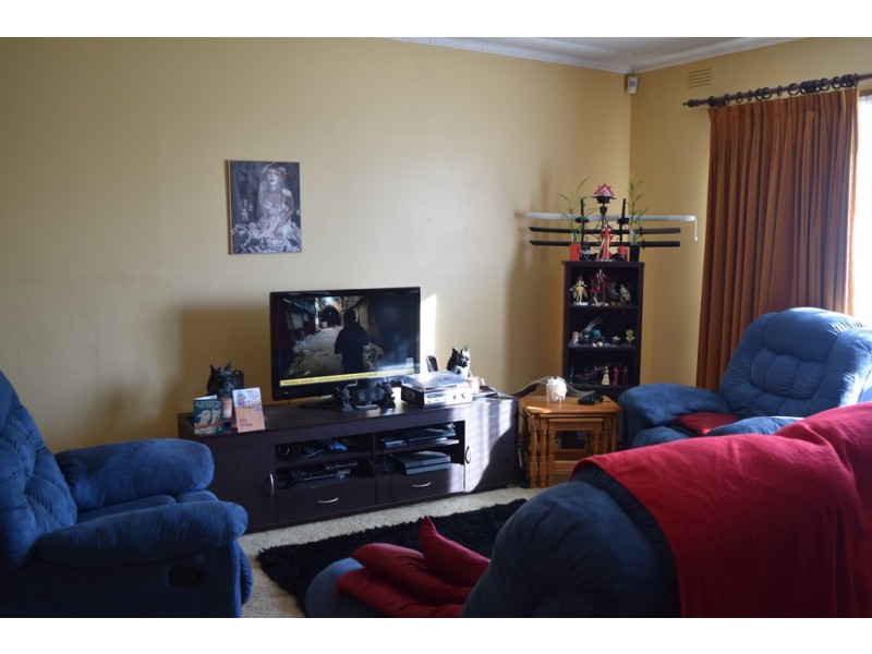 20 Heather Grove, Newborough VIC 3825