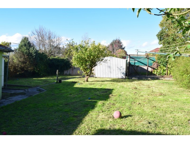 20 Heather Grove, Newborough VIC 3825