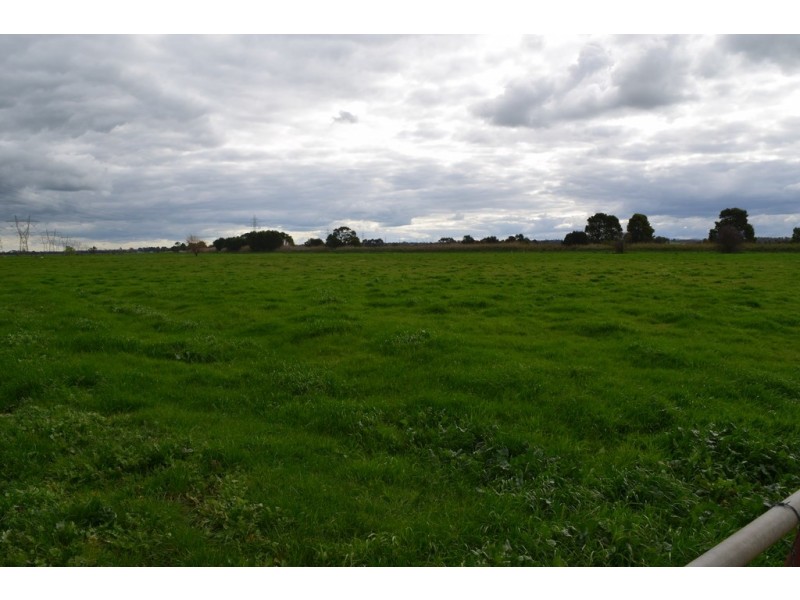 1 South Canal Rd, Trafalgar VIC 3824