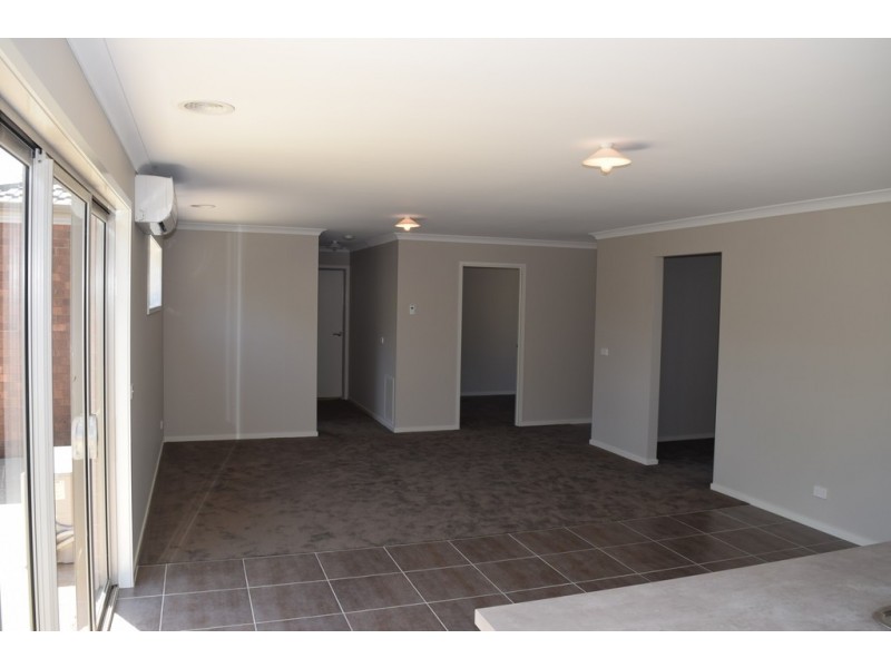 1A Summerlea Street, Trafalgar VIC 3824