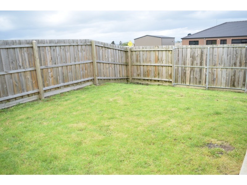 57 Davey Drive, Trafalgar VIC 3824