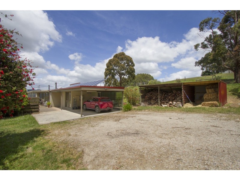 256 Earls Road, Yarragon South VIC 3823