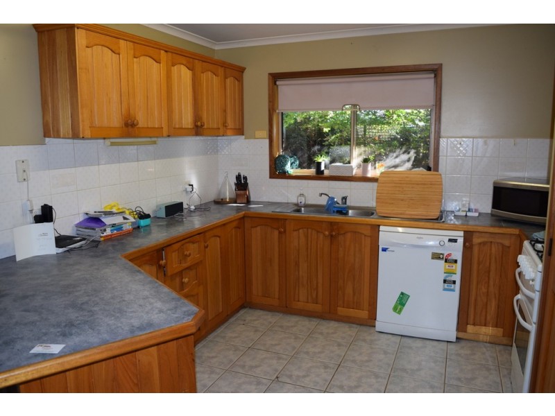 14 Cross Street, Trafalgar VIC 3824