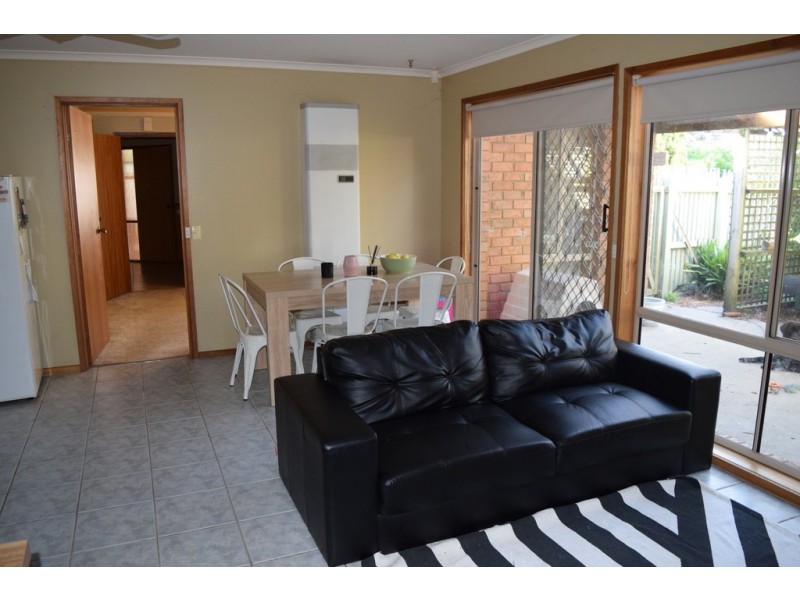 14 Cross Street, Trafalgar VIC 3824