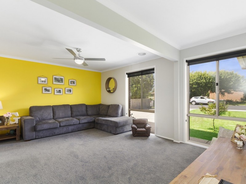 11 Cross Street, Trafalgar VIC 3824