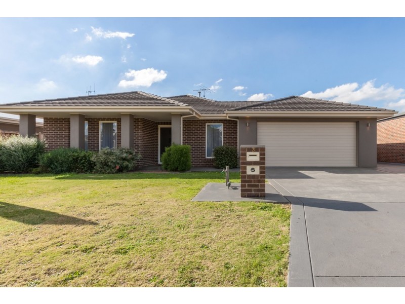 3 Carnegie Court, Trafalgar VIC 3824