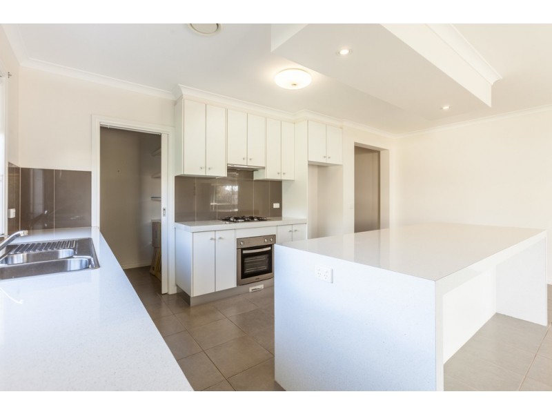 3 Carnegie Court, Trafalgar VIC 3824