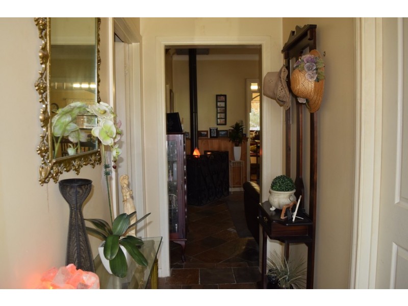 36 Chapmans Road, Trafalgar VIC 3824