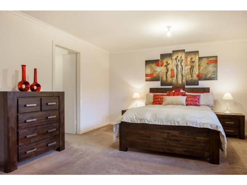 26 Parkside Drive, Moe VIC 3825