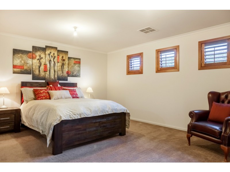 26 Parkside Drive, Moe VIC 3825