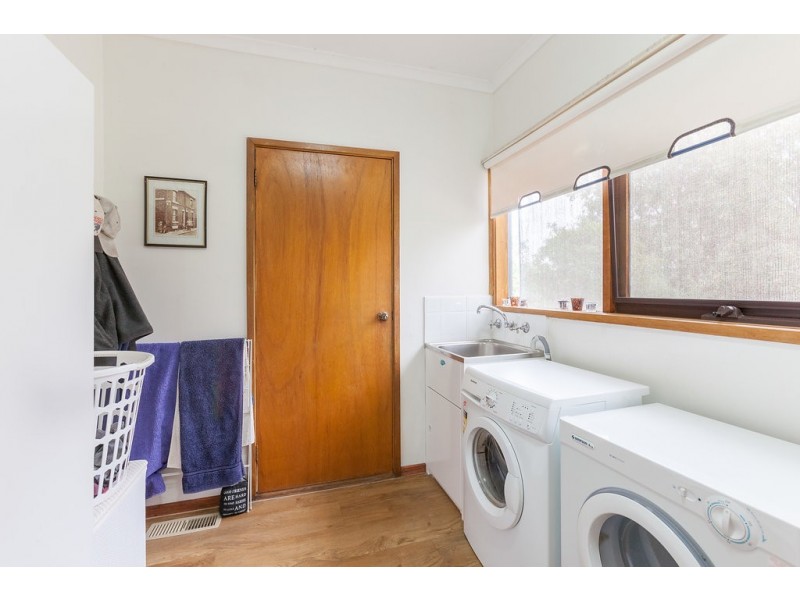 13 Centenary Drive, Trafalgar VIC 3824