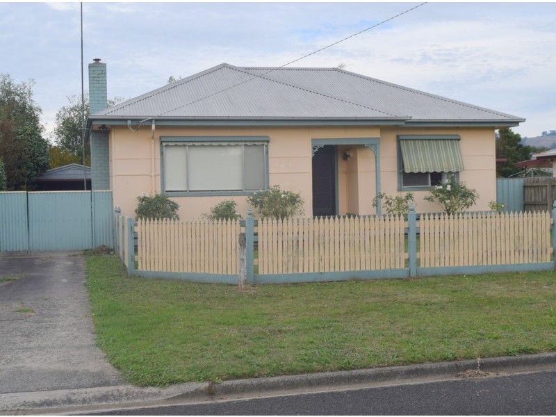 30 Chapmans Road, Trafalgar VIC 3824