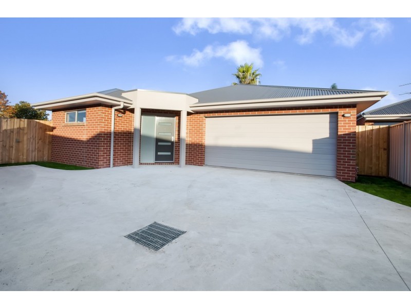 UNIT 2 and 3 /10 ASHBY STREET, Trafalgar VIC 3824