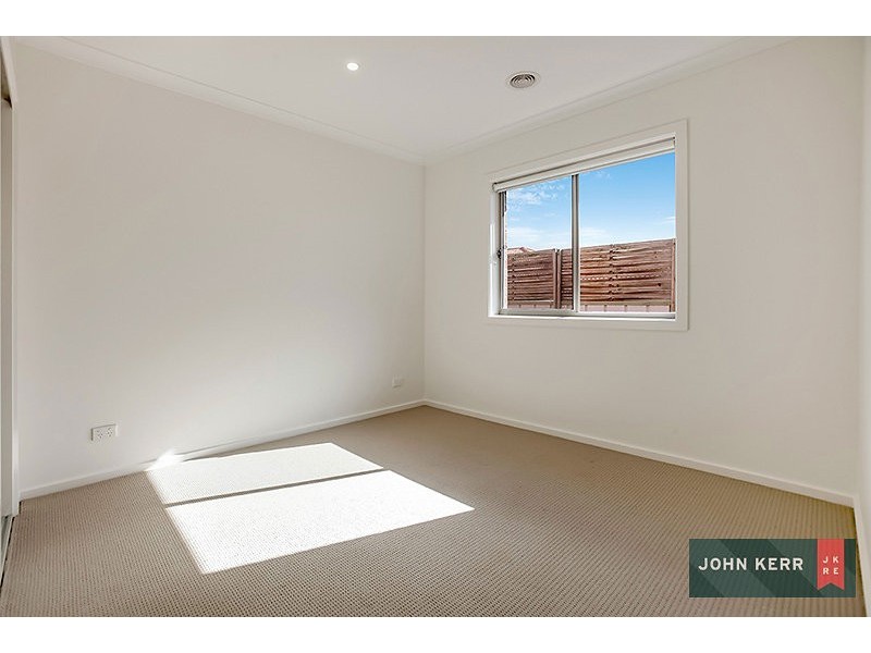 UNIT 2 and 3 /10 ASHBY STREET, Trafalgar VIC 3824