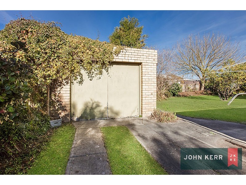33 Princes Highway, Trafalgar VIC 3824