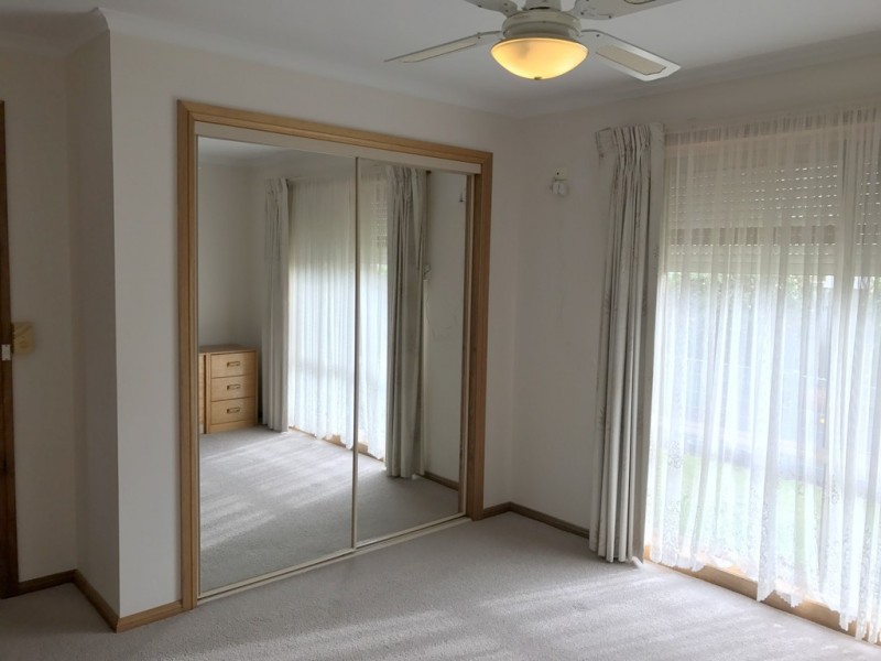 2/13 Holland Court, Trafalgar VIC 3824