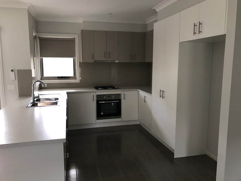 2/66 Contingent Street, Trafalgar VIC 3824