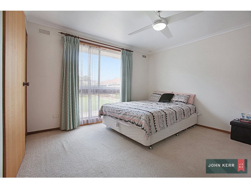 3/2 Evans Street, Trafalgar VIC 3824