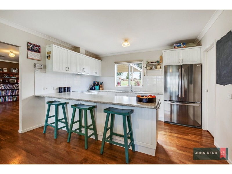 13B McDonalds Track, Narracan VIC 3824