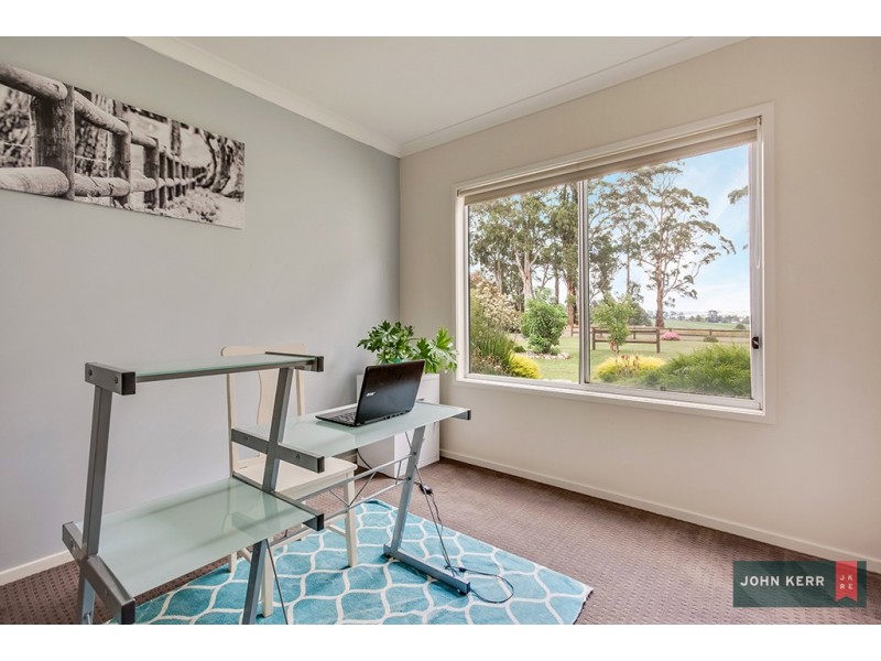 13B McDonalds Track, Narracan VIC 3824