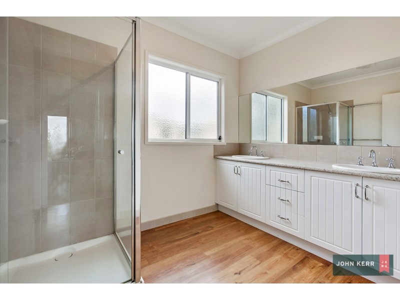 13B McDonalds Track, Narracan VIC 3824