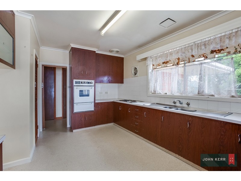 8 Evans Street, Trafalgar VIC 3824