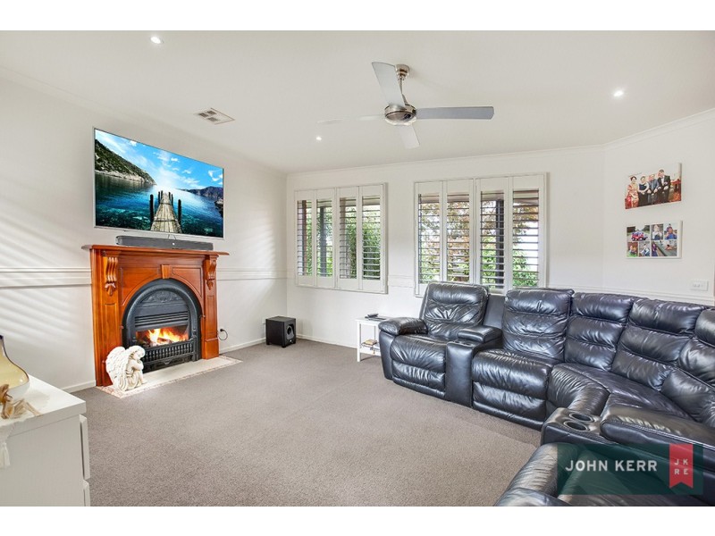 18 Cross Street, Trafalgar VIC 3824