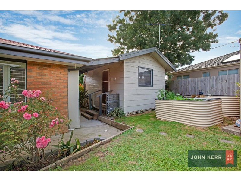 18 Cross Street, Trafalgar VIC 3824