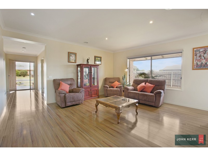 28 Nelson Road, Trafalgar VIC 3824