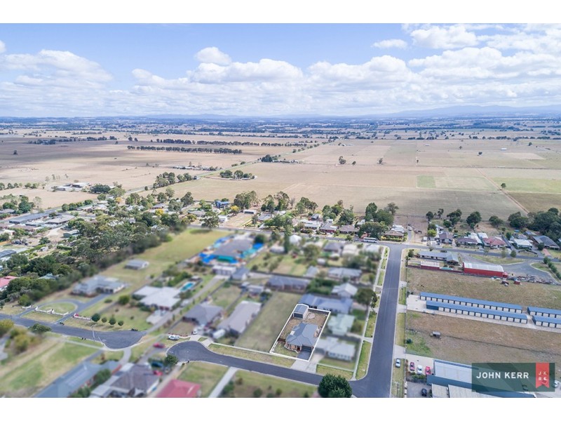 28 Nelson Road, Trafalgar VIC 3824