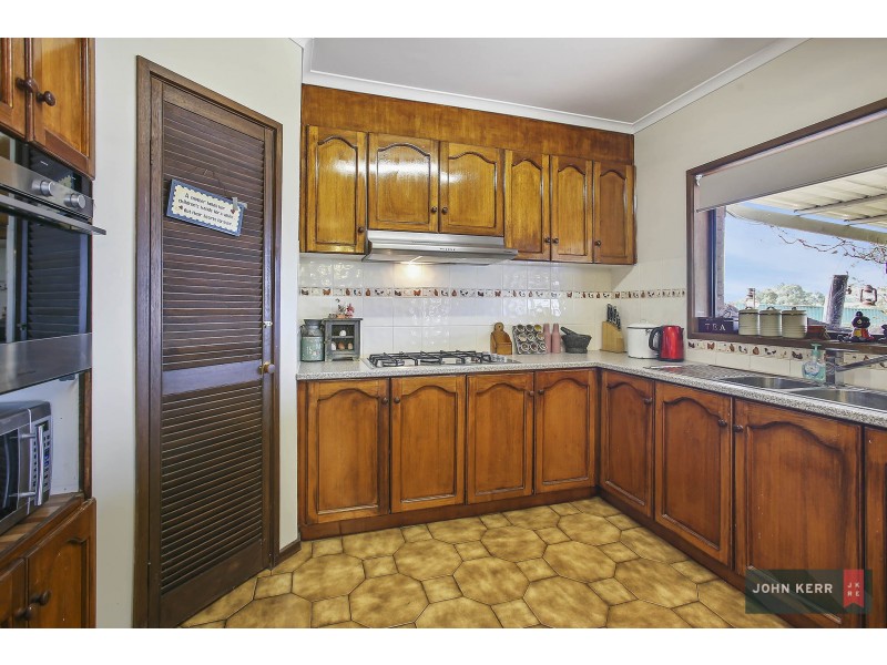 2644 Willow Grove Road, Hill End VIC 3825