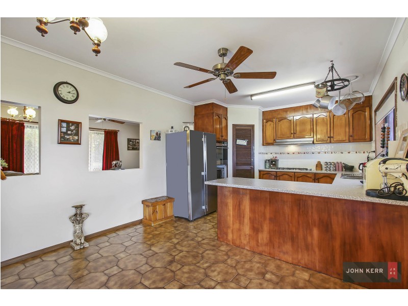 2644 Willow Grove Road, Hill End VIC 3825