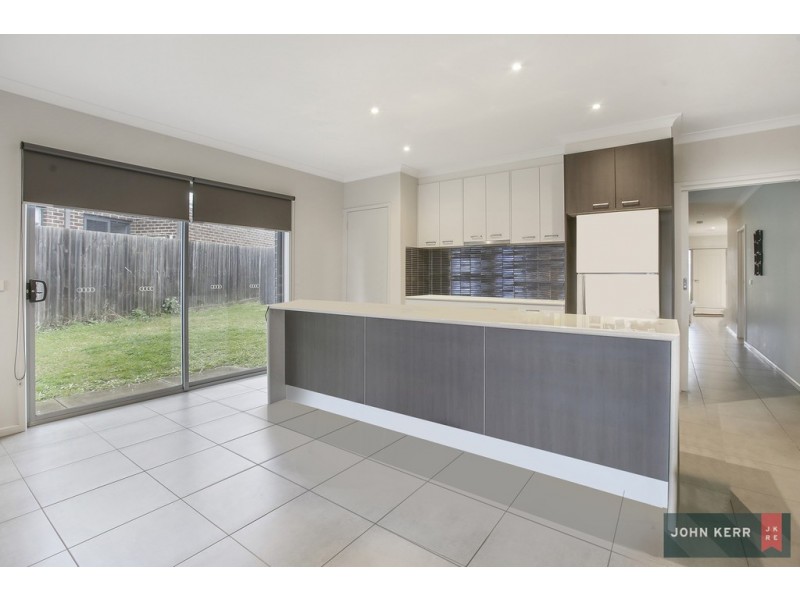 66 Vincent Boulevard, Trafalgar VIC 3824
