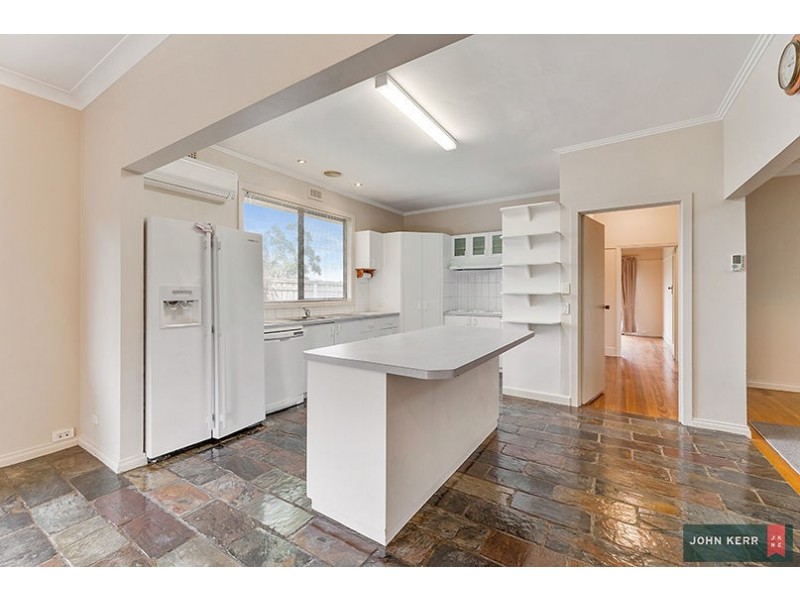 64 LOCH STREET, Yarragon VIC 3823