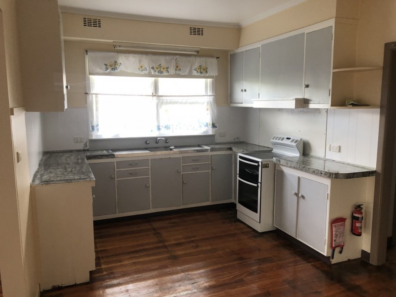 1 PRINCES AVENUE, Trafalgar VIC 3824