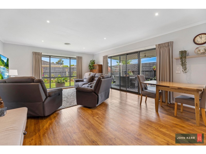 7 Vincent Boulevard, Trafalgar VIC 3824