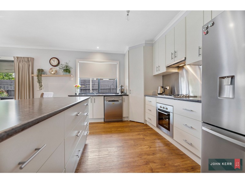 7 Vincent Boulevard, Trafalgar VIC 3824