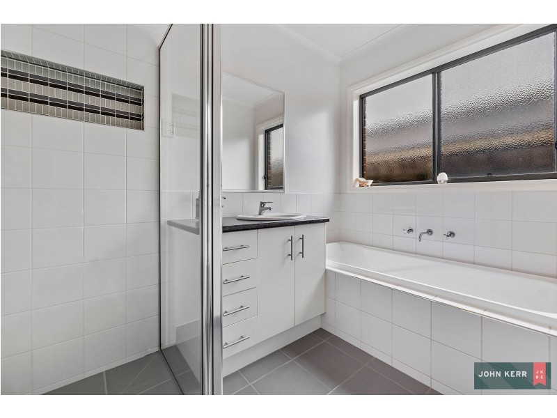 7 Vincent Boulevard, Trafalgar VIC 3824