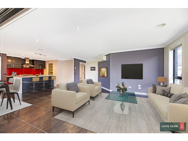 13 Villeneuve Drive, Trafalgar VIC 3824