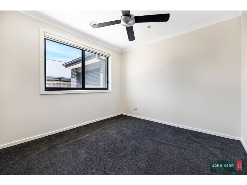 13 Villeneuve Drive, Trafalgar VIC 3824