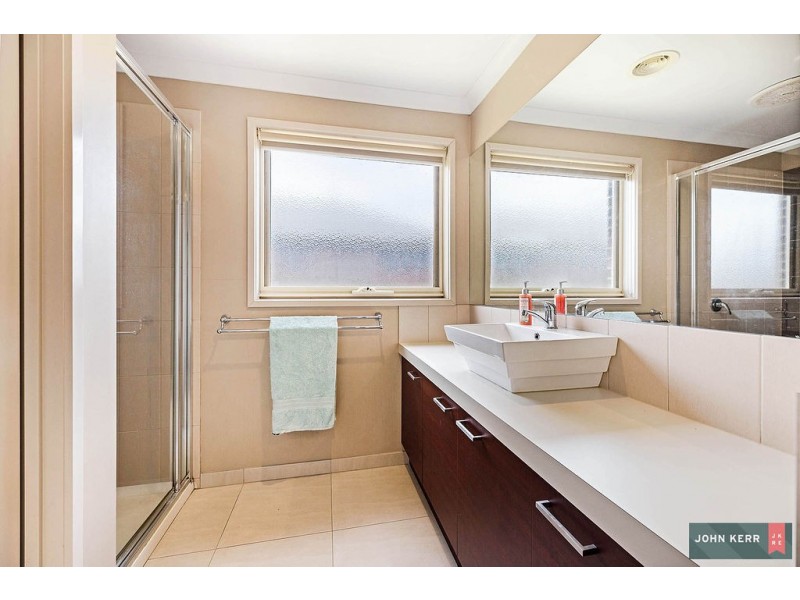 17 Fernlea Close, Trafalgar VIC 3824