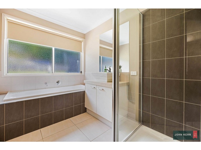 17 Fernlea Close, Trafalgar VIC 3824