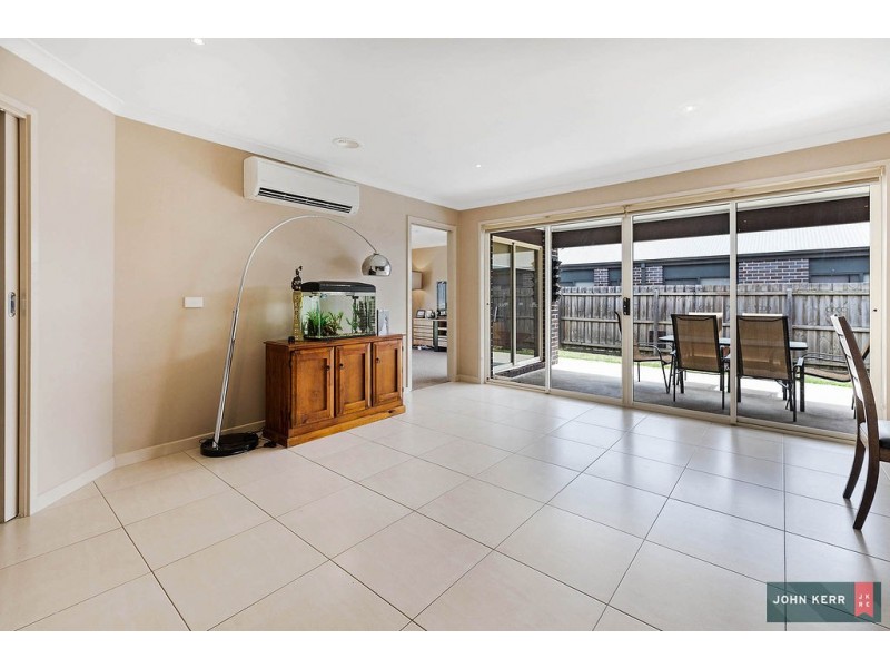 17 Fernlea Close, Trafalgar VIC 3824