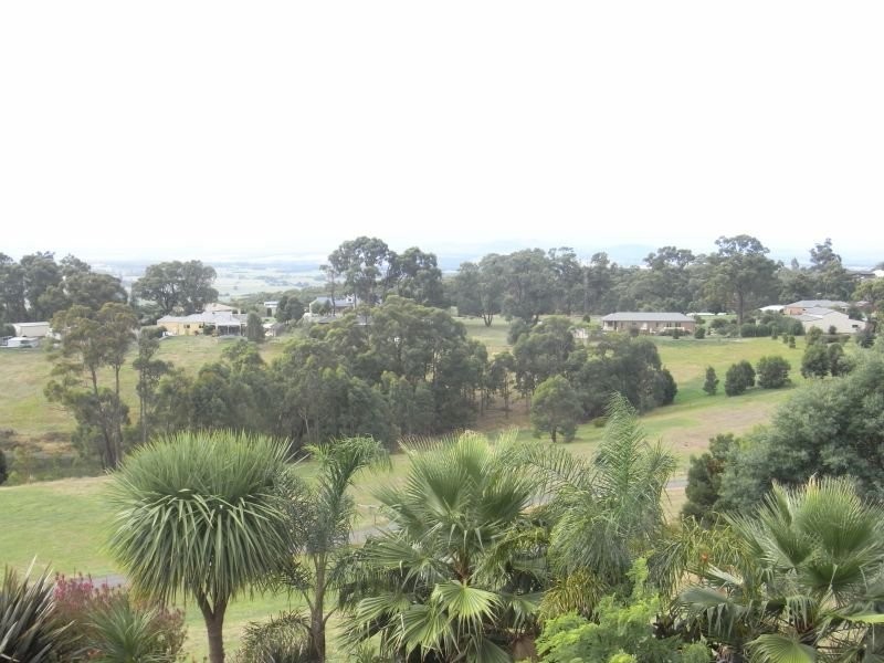 166 Melaleuca Drive Trafalgar East, Trafalgar VIC 3824