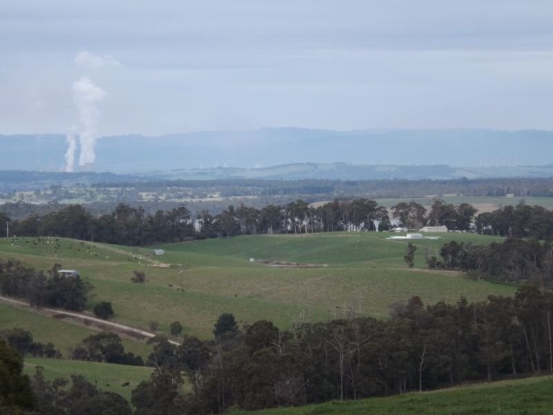100 Paynters Road, Hill End VIC 3825