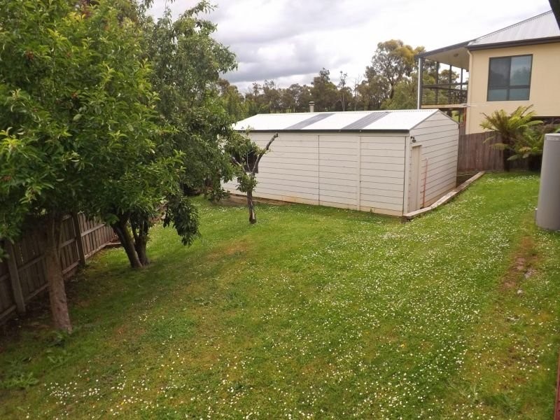 25 Tooronga Road, Willow Grove VIC 3825